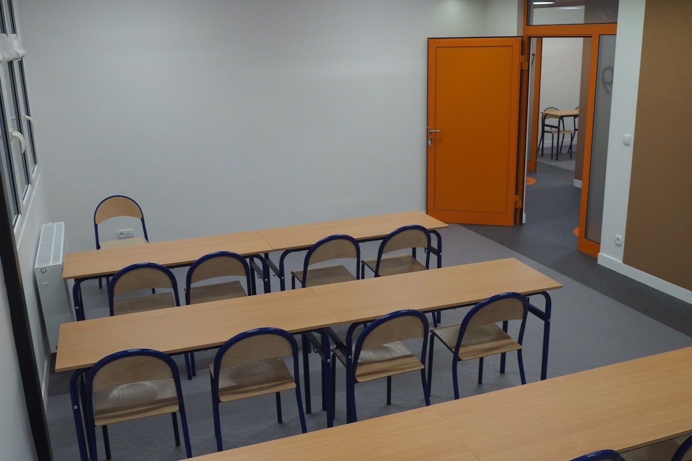 Zdjęcie przedstawiające salę lekcyjną